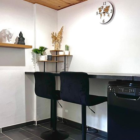 L'Oranger - Magnifique Studio Independant Sur Mougins Avec Jacuzzi Prive - Parking - Climatisation Eksteriør bilde